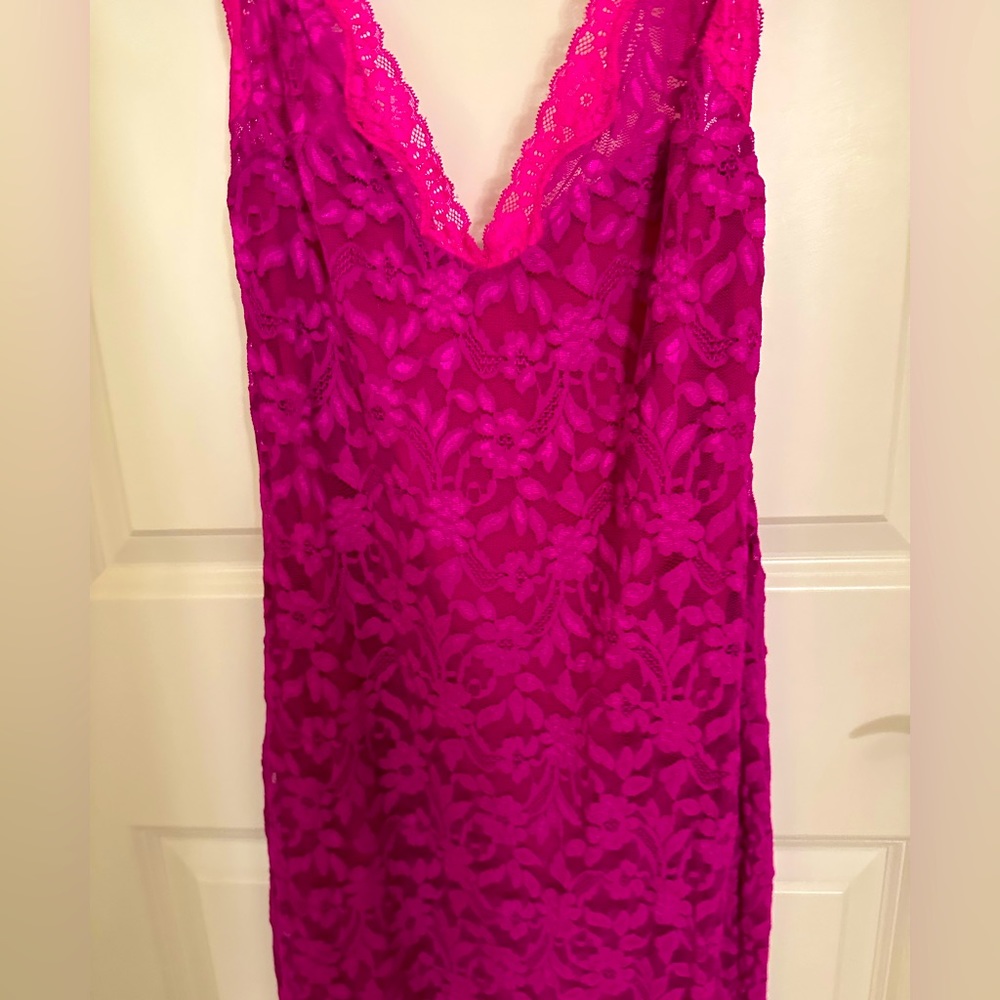 Moda International size XSmall wore one time great condition!!! Fuchsia pink